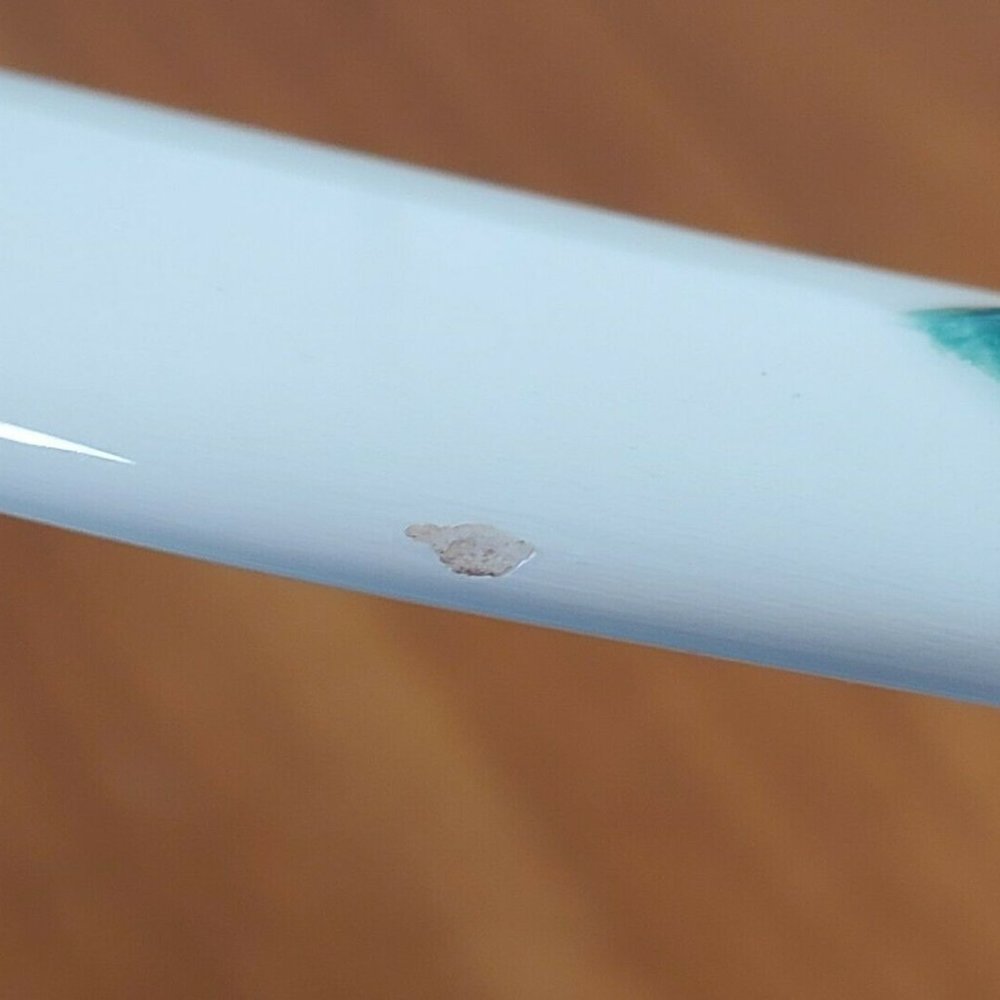 2) Fitz and Floyd Della Robbia Canape Knives 5" sculpted handle holly fruit - Picture 6 of 7